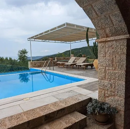 Magnificent, Authentic Private And The Kardamyli