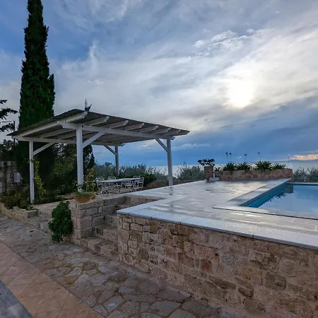 Villa Magnificent, Authentic Private And The