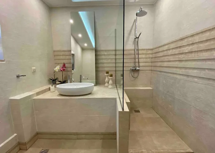 Villa Magnificent, Authentic Private And The *