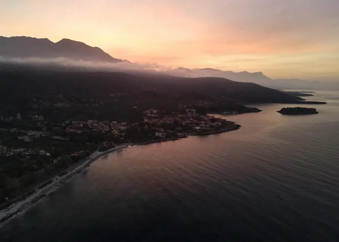 Вилла Magnificent, Authentic Private And The