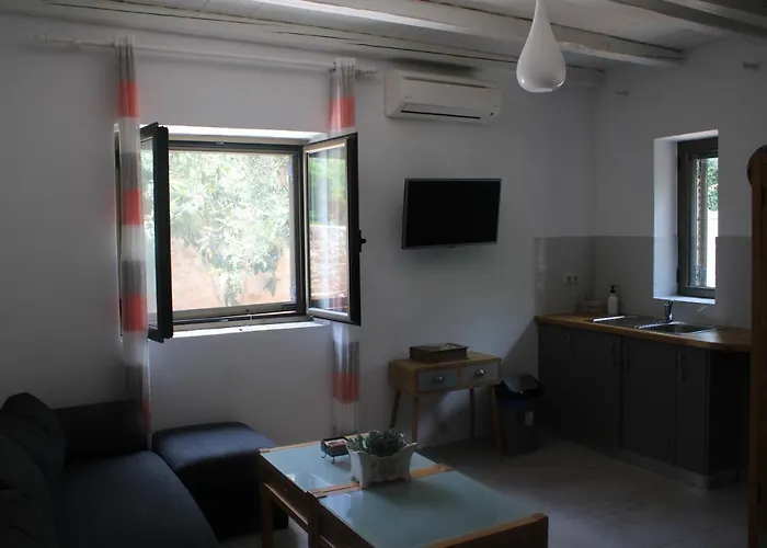 Magnificent, Authentic Private And The *