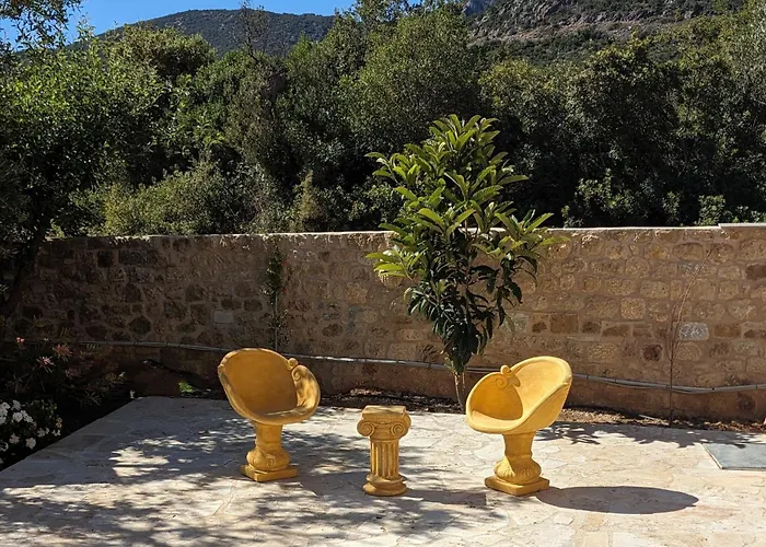 Magnificent, Authentic Private And The Kardamíli